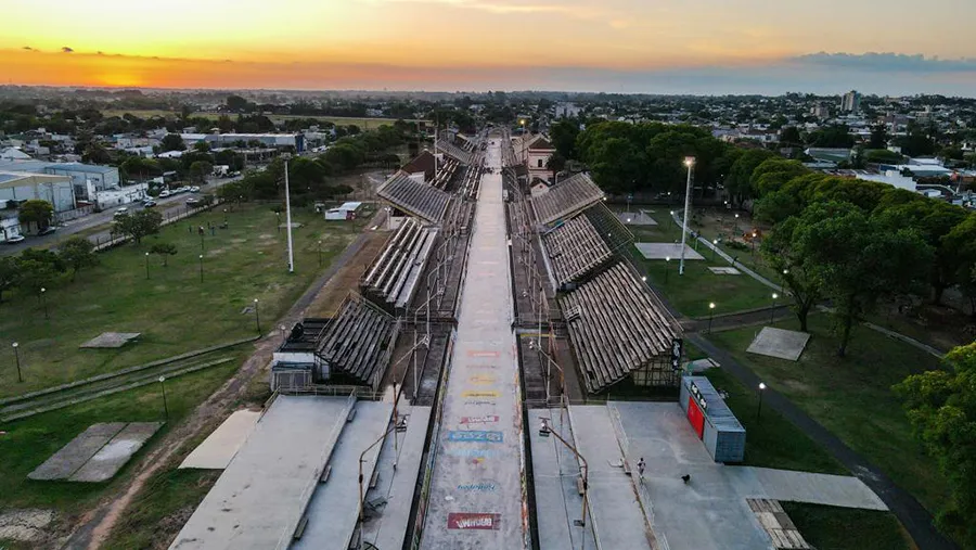El Carnaval del País se vive en Gualeguaychú. Hoy a las 21 comenzará el espectáculo en el Corsódromo “José Luis Gestro”. Foto: Prensa Carnaval del País. El Carnaval del País se vive en Gualeguaychú. Hoy a las 21 comenzará el espectáculo en el Corsódromo “José Luis Gestro”. Foto: Prensa Carnaval del País.