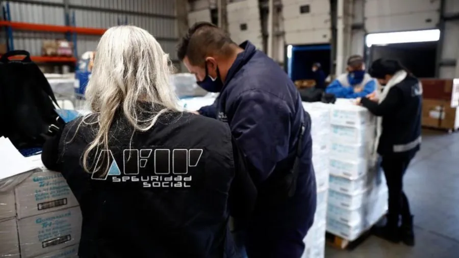Imagen de archivo. La AFIP salió a inspeccionar a empresas para mejorar la recaudación impositiva y luchar contra las evasiones. Imagen de archivo. La AFIP salió a inspeccionar a empresas para mejorar la recaudación impositiva y luchar contra las evasiones.