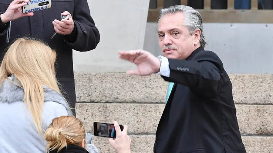 La causa por la contratación de brokers de seguros durante el gobierno de Alberto Fernández, continúa avanzando. La causa por la contratación de brokers de seguros durante el gobierno de Alberto Fernández, continúa avanzando.