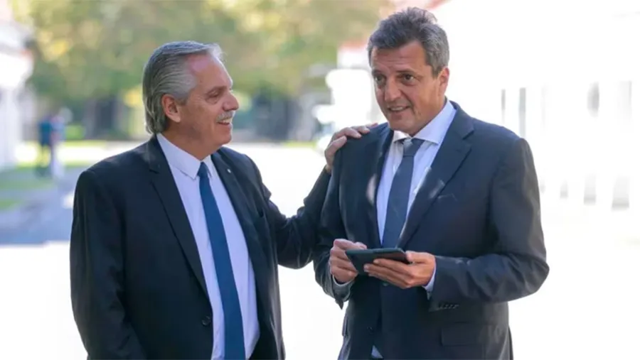 La foto con que, el jueves, el Presidente y el ministro intentaron calmar los mercados. La foto con que, el jueves, el Presidente y el ministro intentaron calmar los mercados.