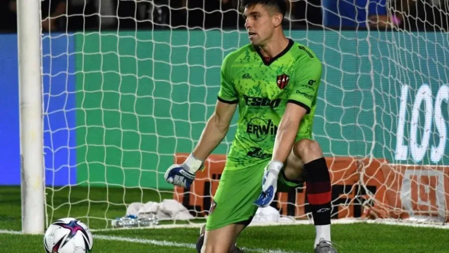 Tras su gran paso por Patronato, Facundo Altamirano atajará en San Lorenzo Tras su gran paso por Patronato, Facundo Altamirano atajará en San Lorenzo