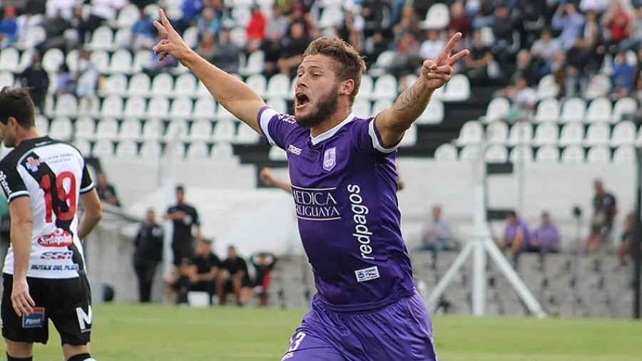 Patronato sumó como quinto refuerzo al delantero Germán Rivero