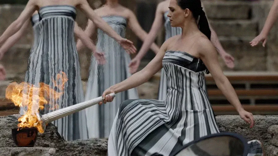 Rumbo a París 2024: encendieron la antorcha para los próximos Juegos Olímpicos