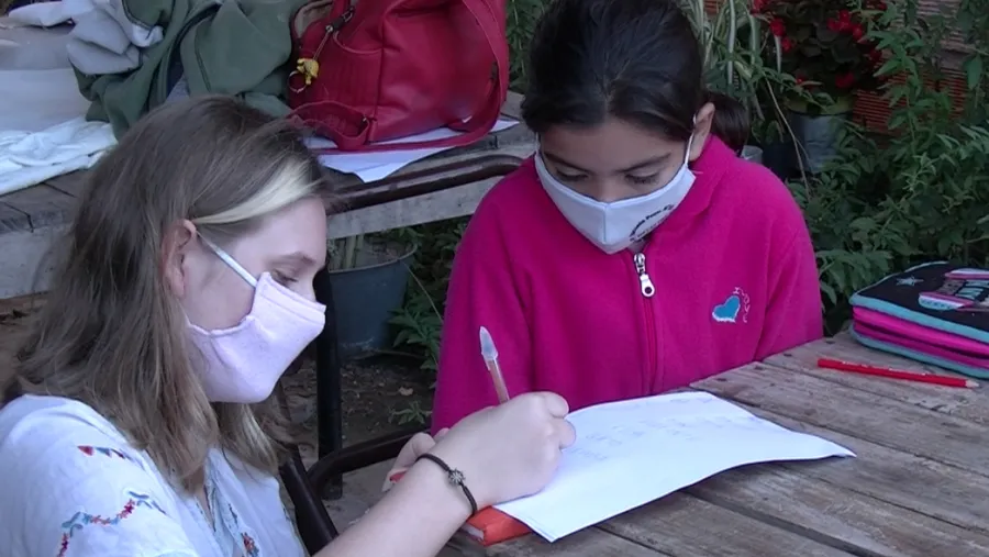 apoyo escolar en barrios vulnerables