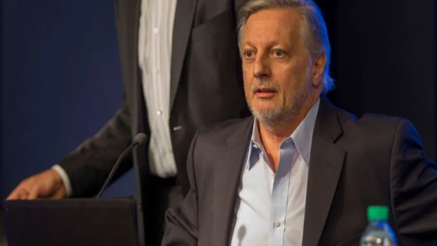 El Enargas denunció a Aranguren y otros exfuncionarios por la suba de tarifas de gas