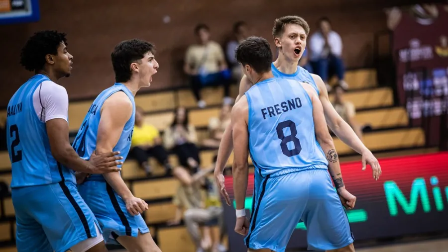 Básquet: “Nacho” Respaud y Argentina están entre los mejores ocho del Mundial U19 Básquet: “Nacho” Respaud y Argentina están entre los mejores ocho del Mundial U19