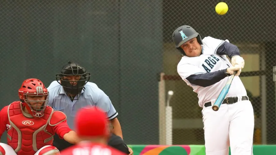 Softbol: Argentina dio otro paso ante Cuba en Lima