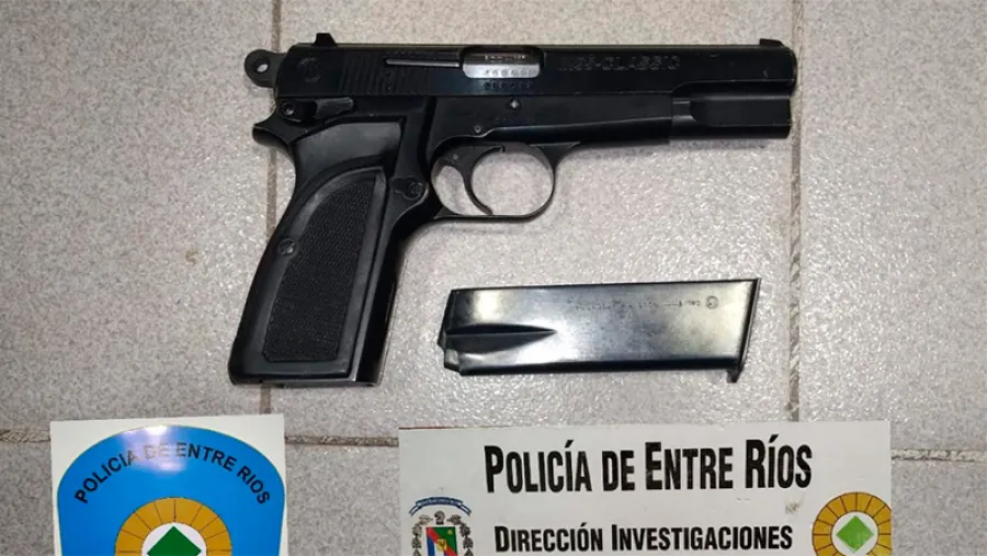 arma policial robada