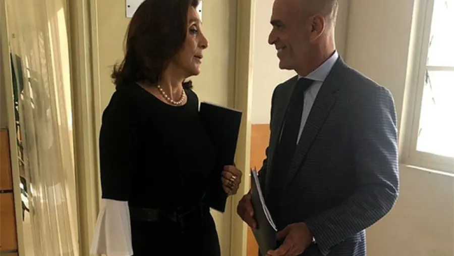 Majdalani y Arribas Majdalani y Arribas
