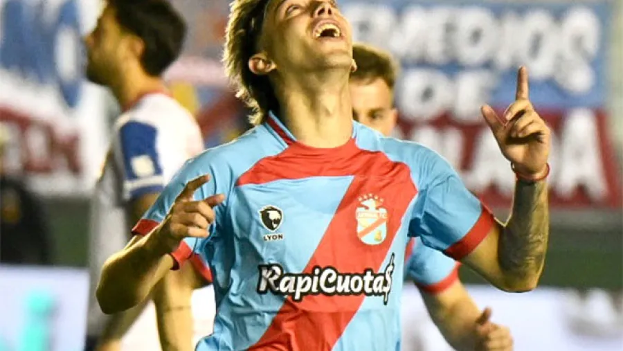 Fútbol: Arsenal entró dormido, pero reaccionó ante Argentinos y tuvo su premio Fútbol: Arsenal entró dormido, pero reaccionó ante Argentinos y tuvo su premio