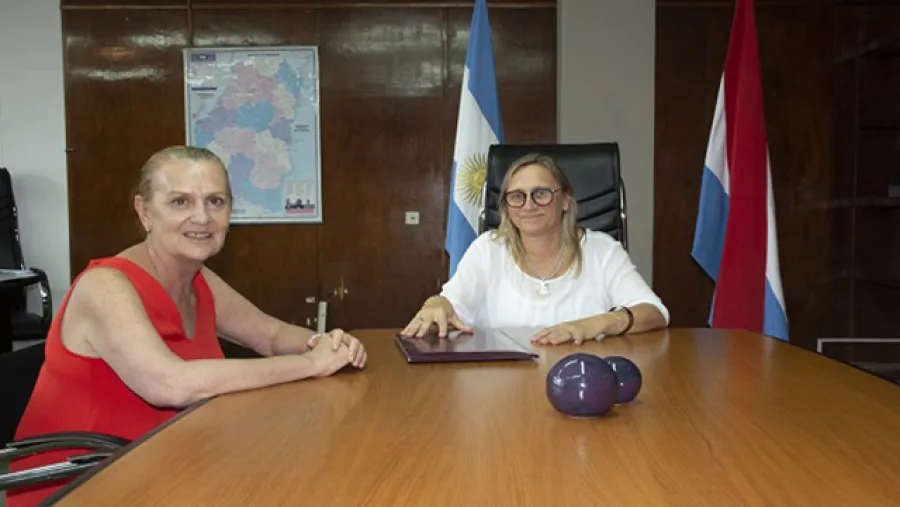 Inés Artusi junto a Marisa Paira