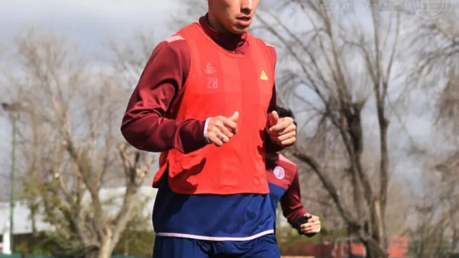 Lanús se movió en el Mutio, a la espera del partido con Patronato Lanús se movió en el estadio Pedro Mutio, a la espera del partido con Patronato