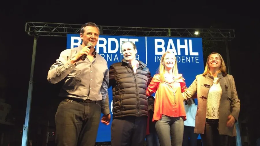 Adán Bahl, Gustavo Bordet, Andrea Zoff y Laura Stratta
