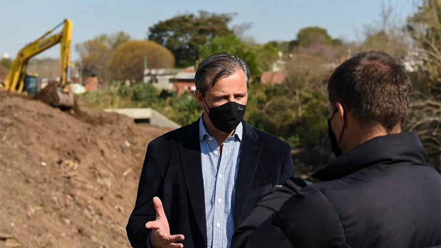 En la recorrida, el intendente Bahl estuvo acompañado por el secretario de Obras Públicas, Maximiliano Argento, la concejala Susana Farías y el concejal Sergio Elizar.