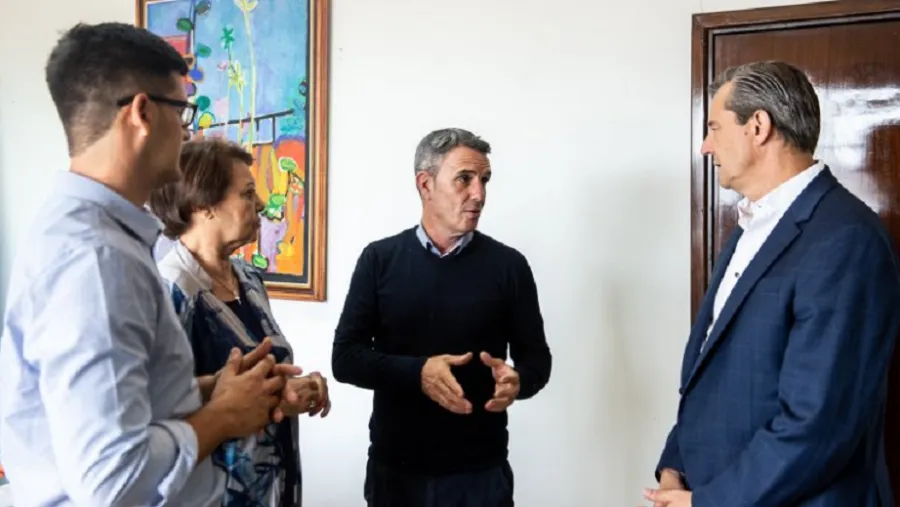 Reunión con funcionarios de Nación