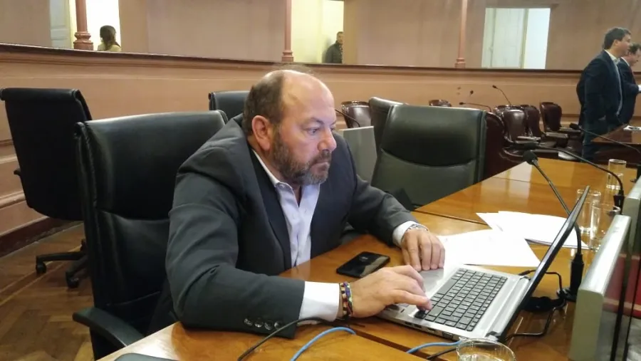 Bahler fue invitado a contar en Chile sobre la ley de RCP en escuelas