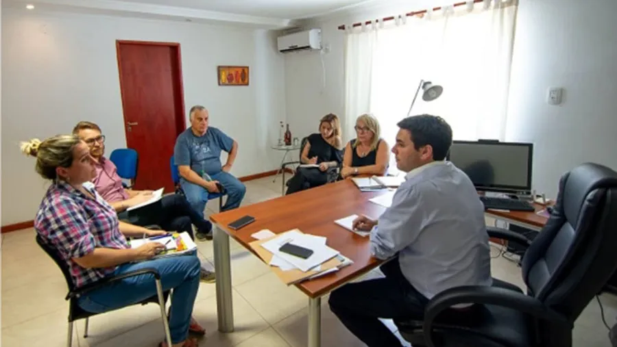 “Queremos construir una economía productiva, competitiva, con calidad y socialmente incluyente”, destacó el intendente de San José, Gustavo Bastian.