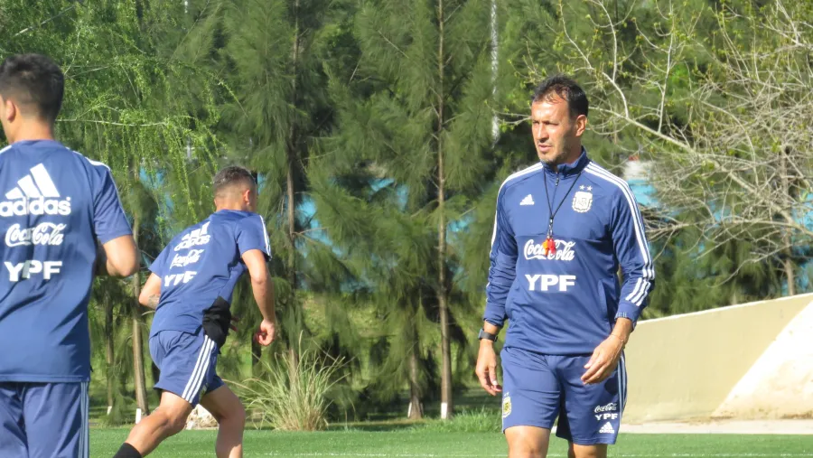 Fútbol: con presencia entrerriana, la selección argentina sub 23 arribó a México