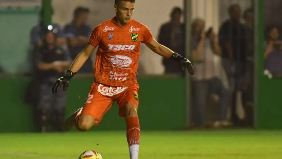 “Tenemos con qué competirle a River y a cualquier rival”, advirtió el entrerriano Unsain