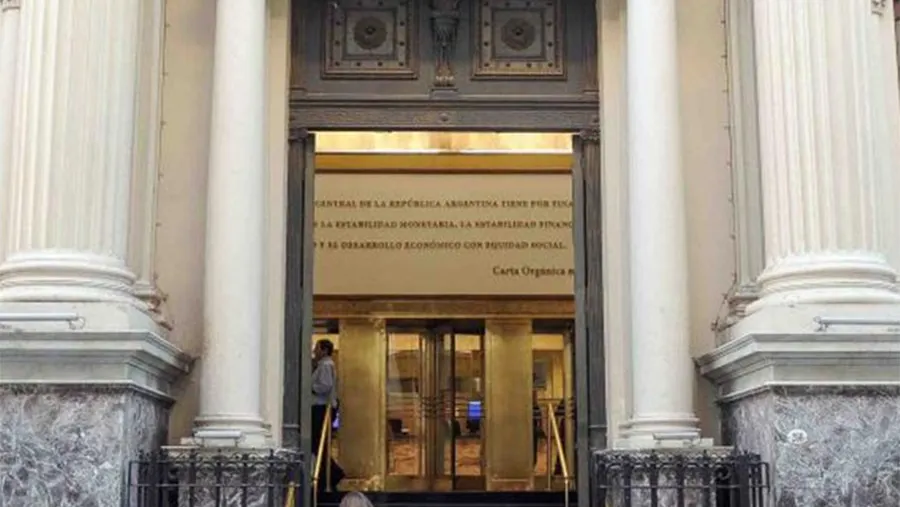 El Banco Central asistió al Gobierno Nacional con 940 mil millones de pesos desde el comienzo de la cuarentena.