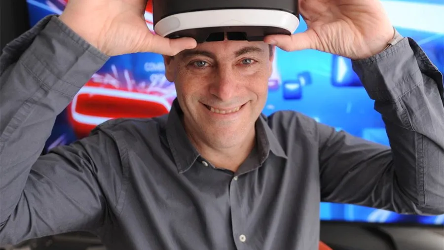 Lo que se viene. “Las realidades virtuales están madurando como nunca, por la combinación de cascos más livianos, precios más razonables y el 5G”, dice Bilinkis.