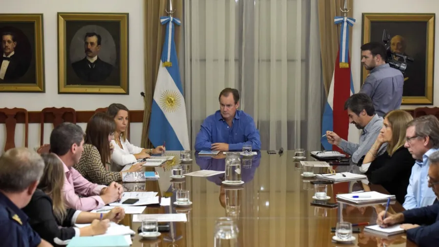 Bordet junto al gabinete