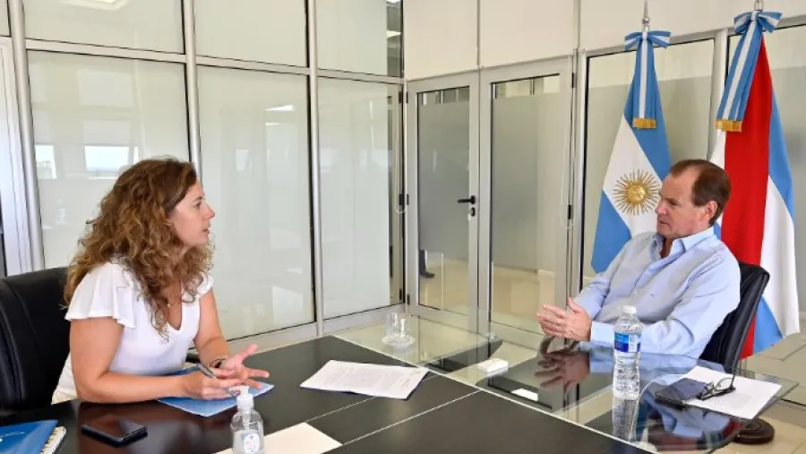 Bordet se reunió con la secretaria de Energía Silvina Guerra Bordet se reunió con la secretaria de Energía Silvina Guerra