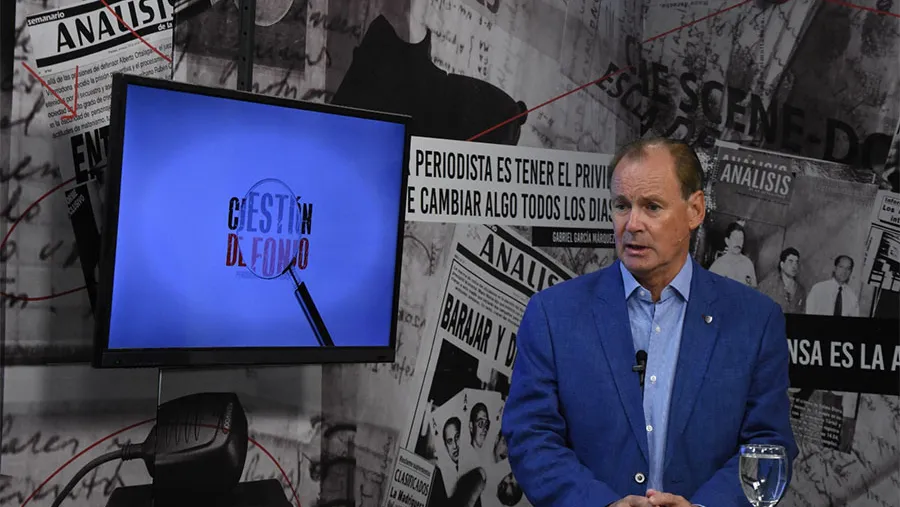 Para Bordet “es muy importante investigar el origen del dinero de Kueider. Saberlo por la salud democrática de nuestro país. Me parece un hecho muy grave que no se pueda investigar a fondo esta cuestión”. Para Bordet “es muy importante investigar el origen del dinero de Kueider. Saberlo por la salud democrática de nuestro país. Me parece un hecho muy grave que no se pueda investigar a fondo esta cuestión”.