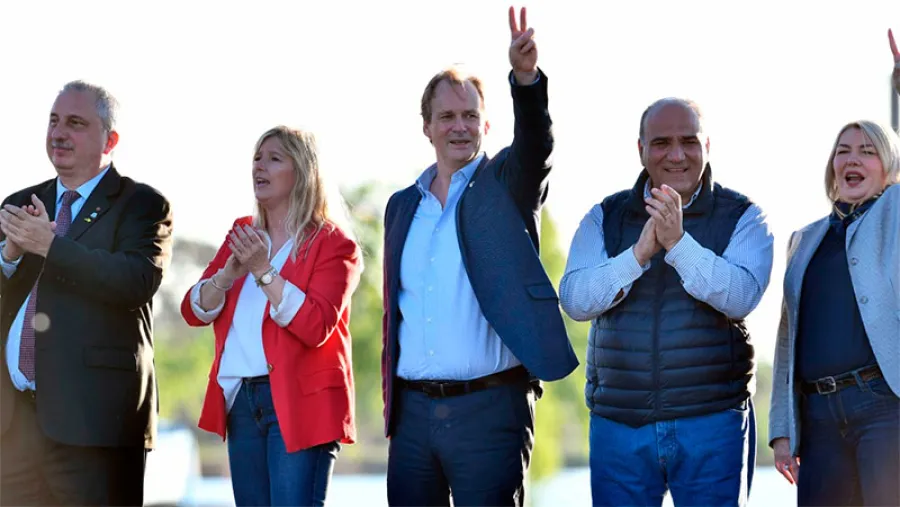 Bordet en el acto de campaña en Santa Rosa