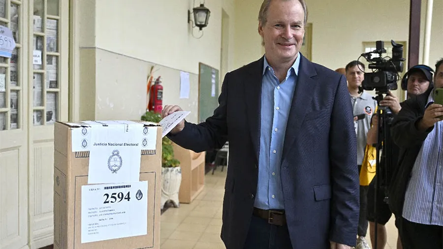 El gobernador Gustavo Bordet expresó su optimismo respecto de las elecciones. “Tenemos motivos de sobra para ello”, afirmó. 