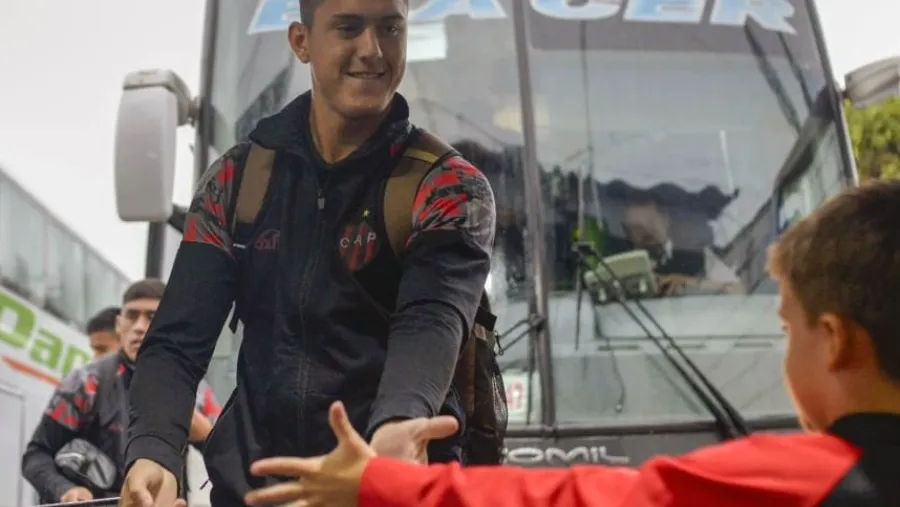 Patronato ya tiene los convocados para recibir a Talleres de Remedios de Escalada Patronato ya tiene los convocados para recibir a Talleres de Remedios de Escalada