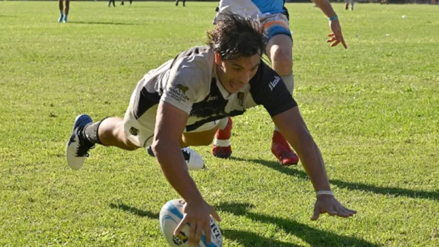 Rugby: Estudiantes se quedó con el clásico y sigue en lo más alto del TRL