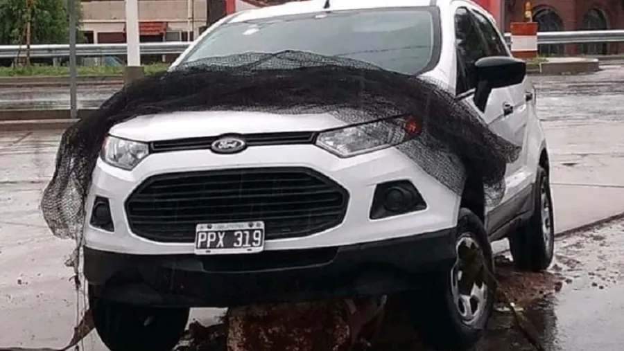 El impacto se dio en la esquina del viejo comedor Los Pipos