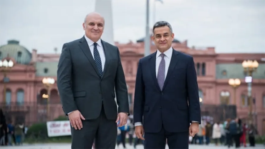 La Justicia autorizó la fórmula Espert-Rosales para competir en las próximas elecciones por la presidencia de la Nación. La Justicia autorizó la fórmula Espert-Rosales para competir en las próximas elecciones por la presidencia de la Nación.