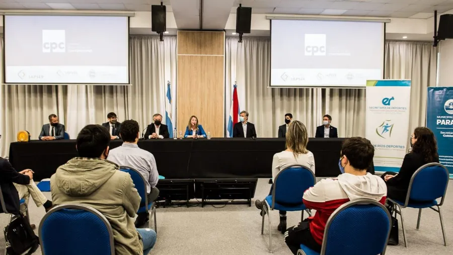capacitaron a empleados municipales en RCP y Primeros Auxilios capacitaron a empleados municipales en RCP y Primeros Auxilios