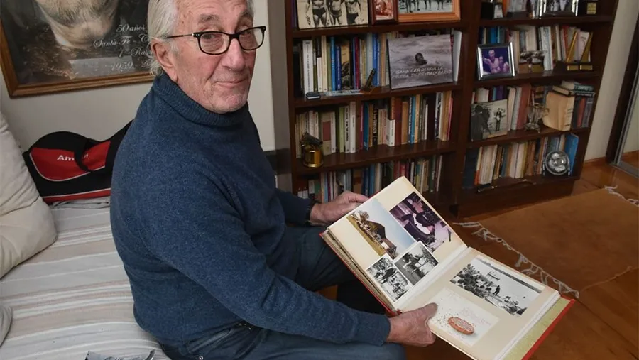 Carlos Larriera fue un referente de la radiofonía santafesina.