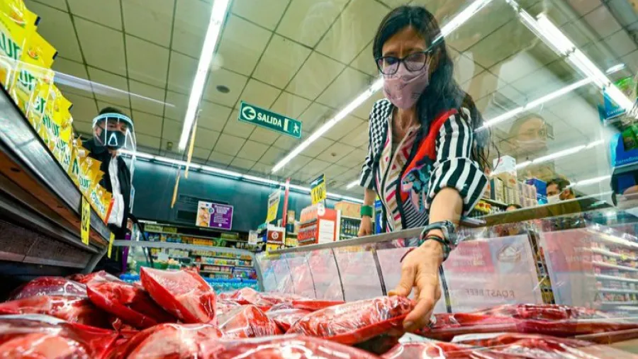 Desde el radicalismo cuestionaron la posible prohibición de exportar carne