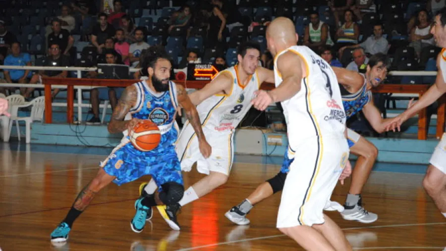 Liga Argentina de Básquet: Echagüe oficializó el regreso de Agustín Carnovale