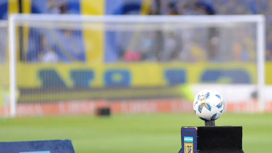 Fútbol: con el debut del campeón y cuatro partidos se abre la Copa de la Liga Profesional