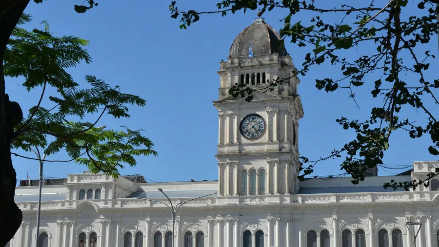 La provincia asistió a los municipios con los primeros $150 millones La provincia asistió a los municipios con los primeros $150 millones