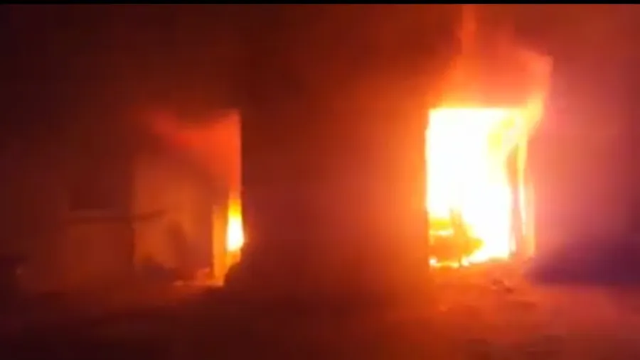 Casa incendiada
