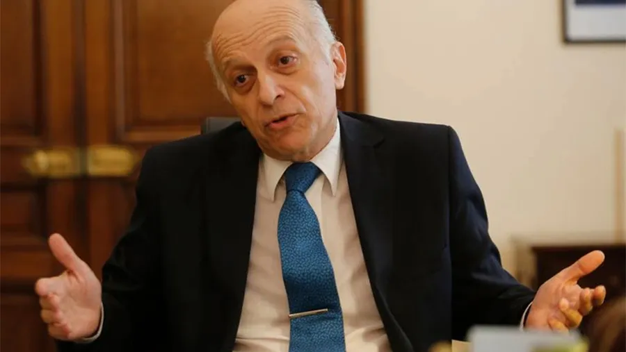 La pesquisa sobre el creciente patrimonio del procurador interino Eduardo Casal recién empieza, pero ya tiene señales de escándalo.