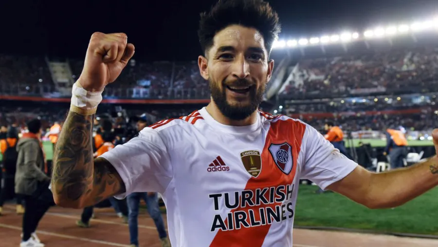 “Todos los días uno sueña con levantar otra Copa Libertadores”, contó el entrerriano Casco