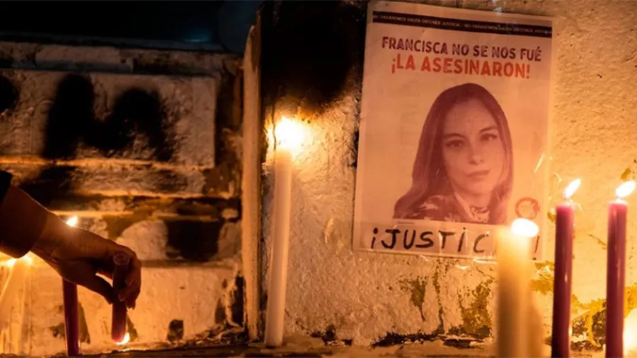 Francisca Sandoval era una periodista de “Señal 3” de La Victoria, Chile. Le dispararon el 1° de mayo. Murió 11 días después.