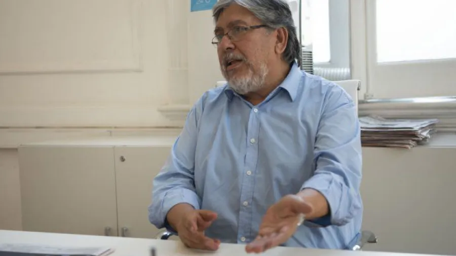 El "Chino" Navarro cuestionó a los funcionarios que pusieron a disposición su renuncia El "Chino" Navarro cuestionó a los funcionarios que pusieron a disposición su renuncia