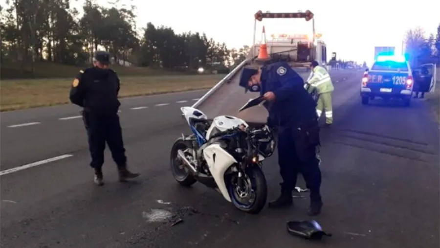 choque moto camión Autovía Artigas