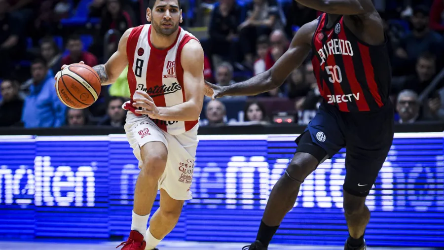 Instituto de Córdoba reconoció a sus jugadores y anunció al sucesor de Facundo Müller