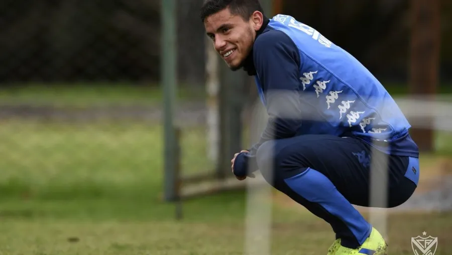 Fútbol: el concordiense Lucas Robertone es el único entrerriano citado para el Preolímpico