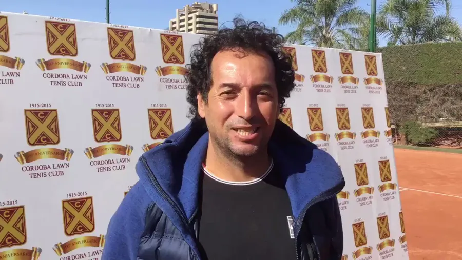 "Al ser un tenista de raza, Etcheverry hace las cosas fáciles”, destacó ‘Wally’ Grinóvero "Al ser un tenista de raza, Etcheverry hace las cosas fáciles”, destacó ‘Wally’ Grinóvero