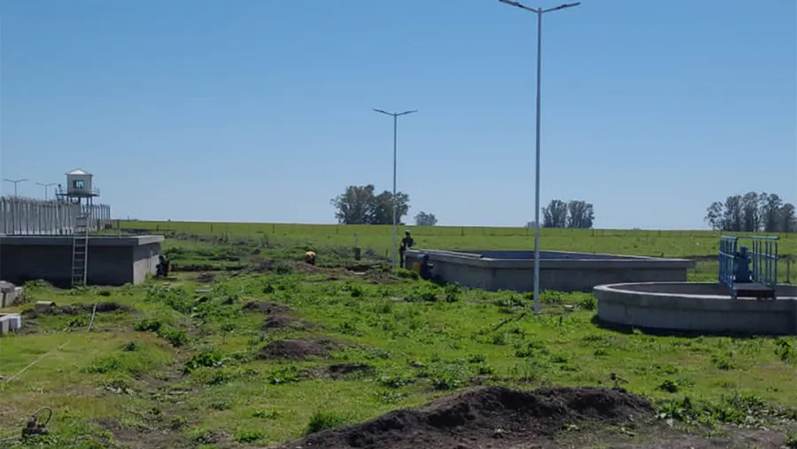 La planta de tratamiento de líquidos cloacales tiene por objetivo mejorar la calidad de vida y salud de los internos y trabajadores de la UP 9.